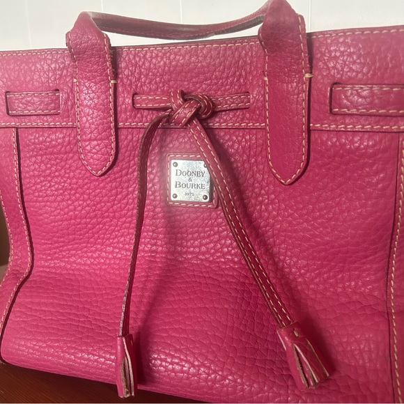 Dooney & Bourke Genuine Pink Pebble Grain Leather Purse Handbag w/ Tassel Detail - Picture 4 of 11
